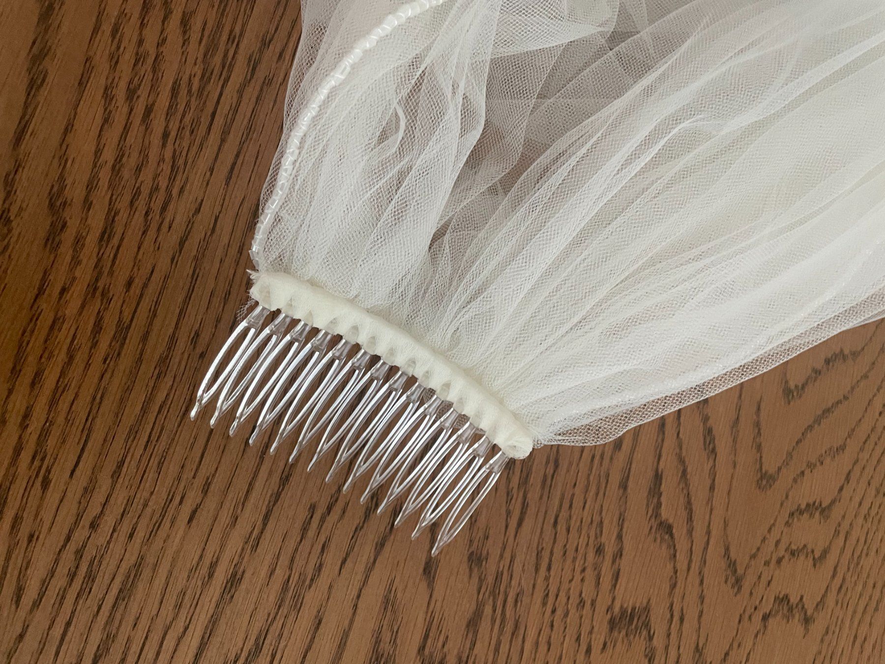 Accessori per capelli: wunderschöner Hochzeitsschleier von Bianco Evento – Usato da Winterthur venduto da Jessica______ 1