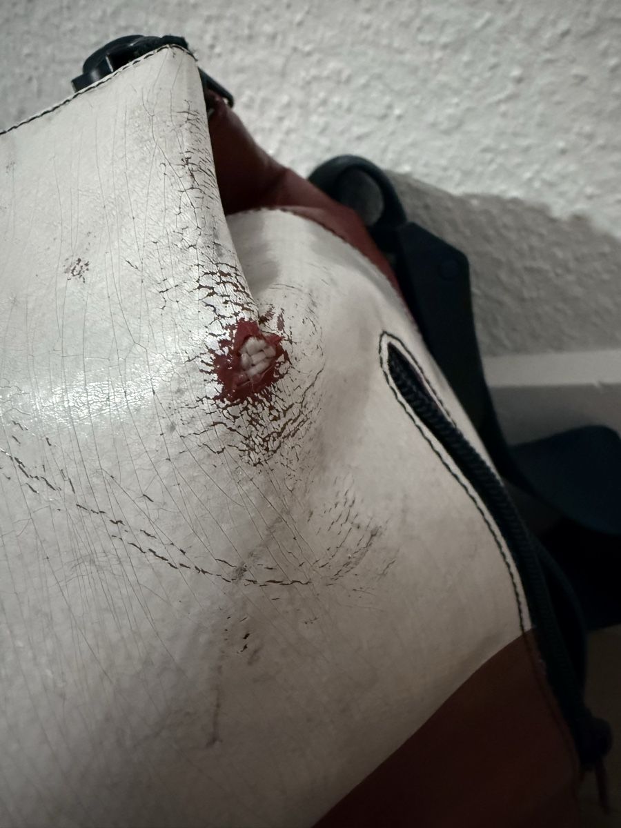 Freitag Taschen: Freitag Sporttasche Lois – Gebraucht aus Basel von CrvenaZvezdica 4