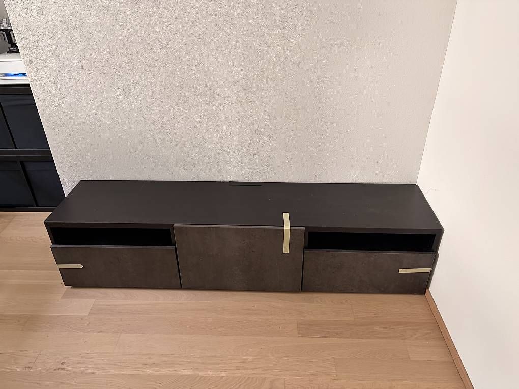 Ikea Mobili TV: TV Sideboard – Usato da Lichtensteig venduto da RIO_6810