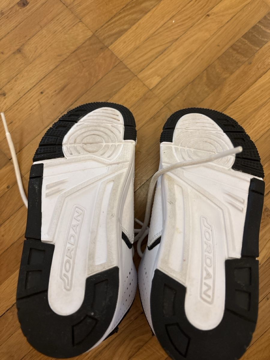 Jordan Schuhe für Jungen: Jordan Schuhe - Grösse 31 – Neu (gemäss Beschreibung) aus Buchs ZH von els_mgj9 3