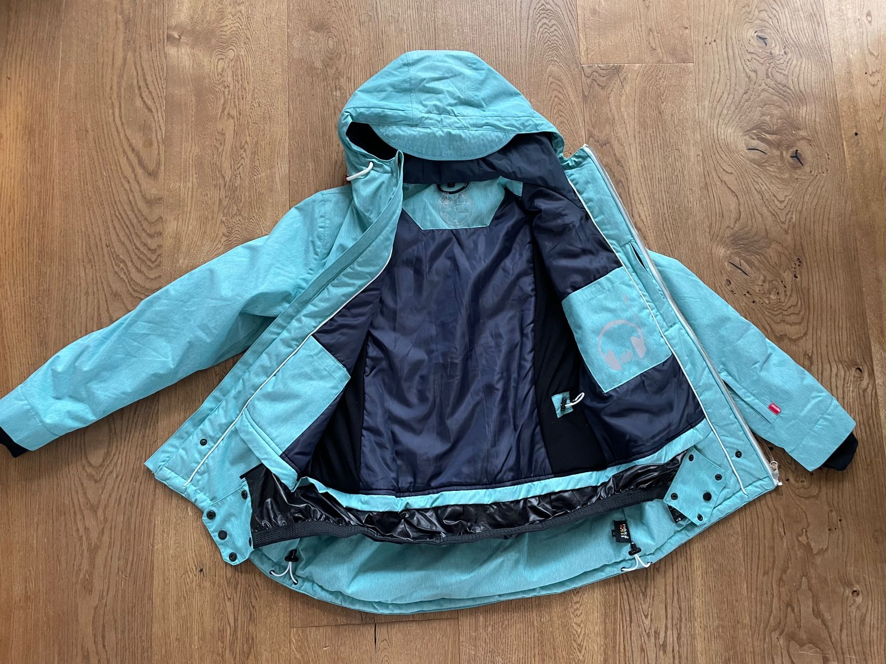 Skis: Rukka Skijacke Grösse 40 – Gebraucht aus Gossau SG von hkgvz 1