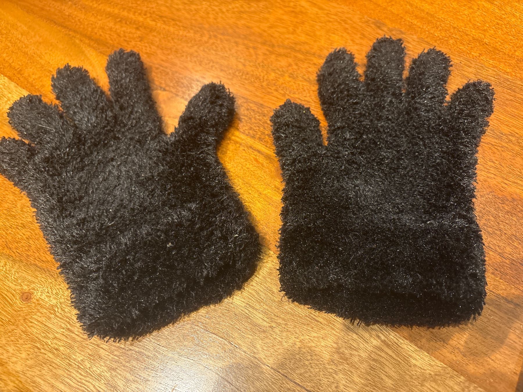 Guanti: Kuschelige Winterhandschuhe schwarz Gr. 140 – Usato da Andwil SG venduto da schmei