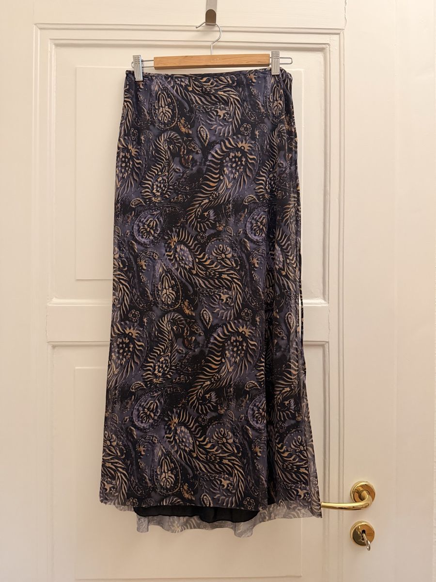 Zara Lotti di vestiti: Zara Printed Mesh Wrap Top and Skirt Set  – Nuovo (secondo la descrizione) da Lausanne venduto da bea_z8jl 2