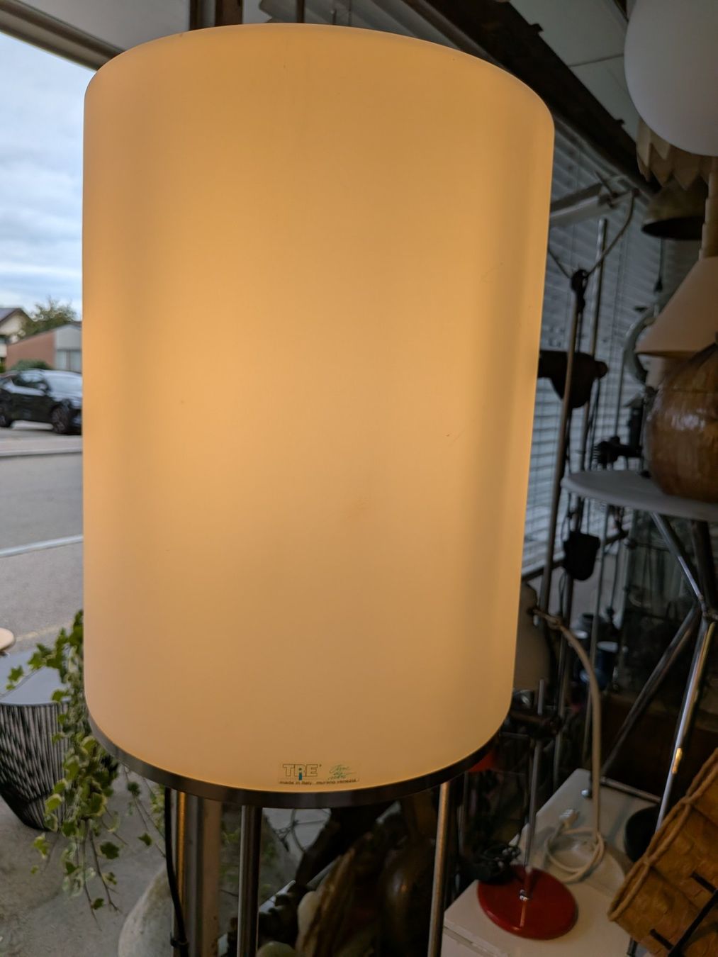 Murano Lampen: Murano Stehlampe Stehleuchte mit Ablageflächen – Gebraucht aus Emmen von Brockofsky 6