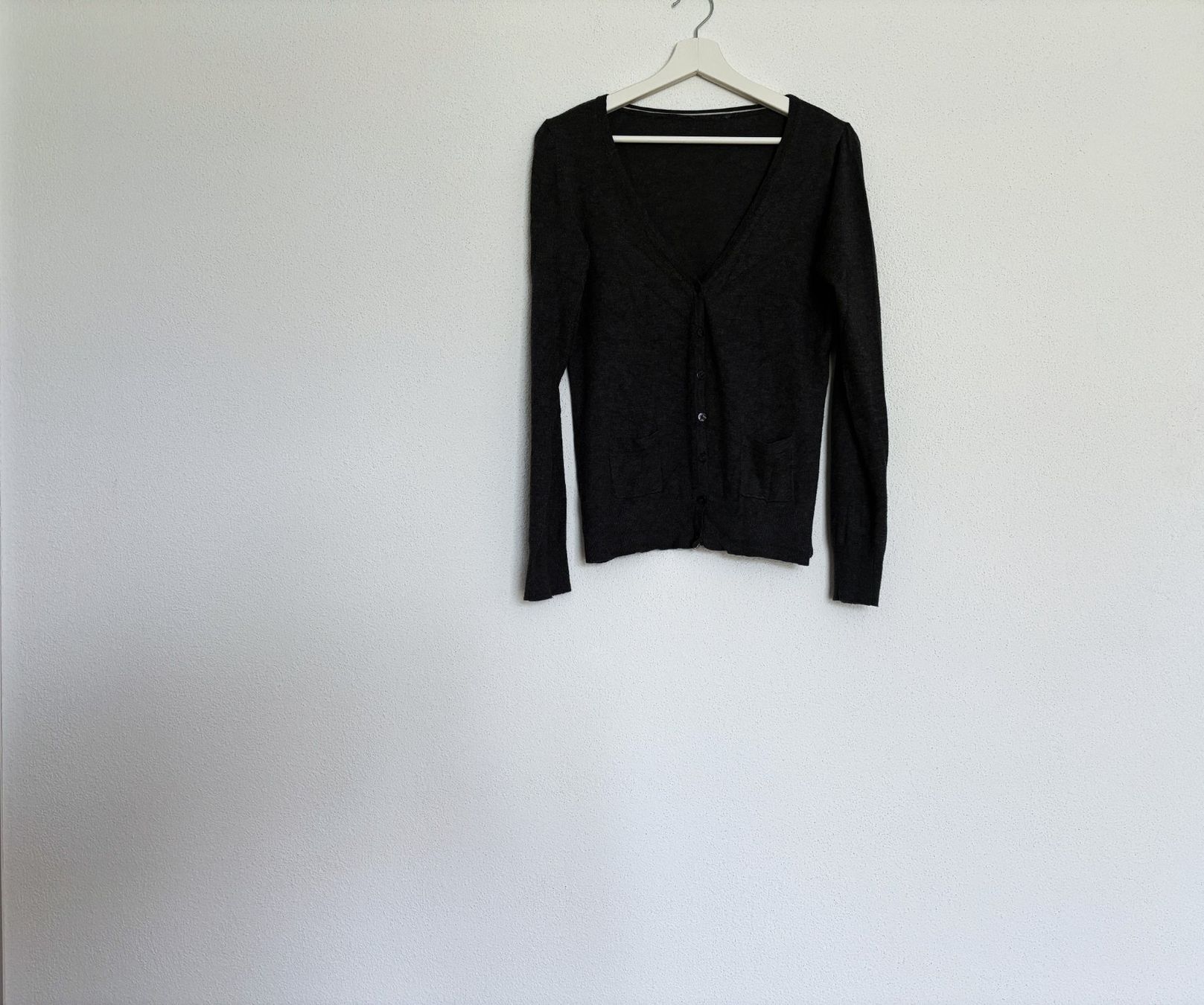 Giacche: Strickjacke Cardigan Pulli Pollover Gr.M – Usato da Holzhäusern ZG venduto da paula_w