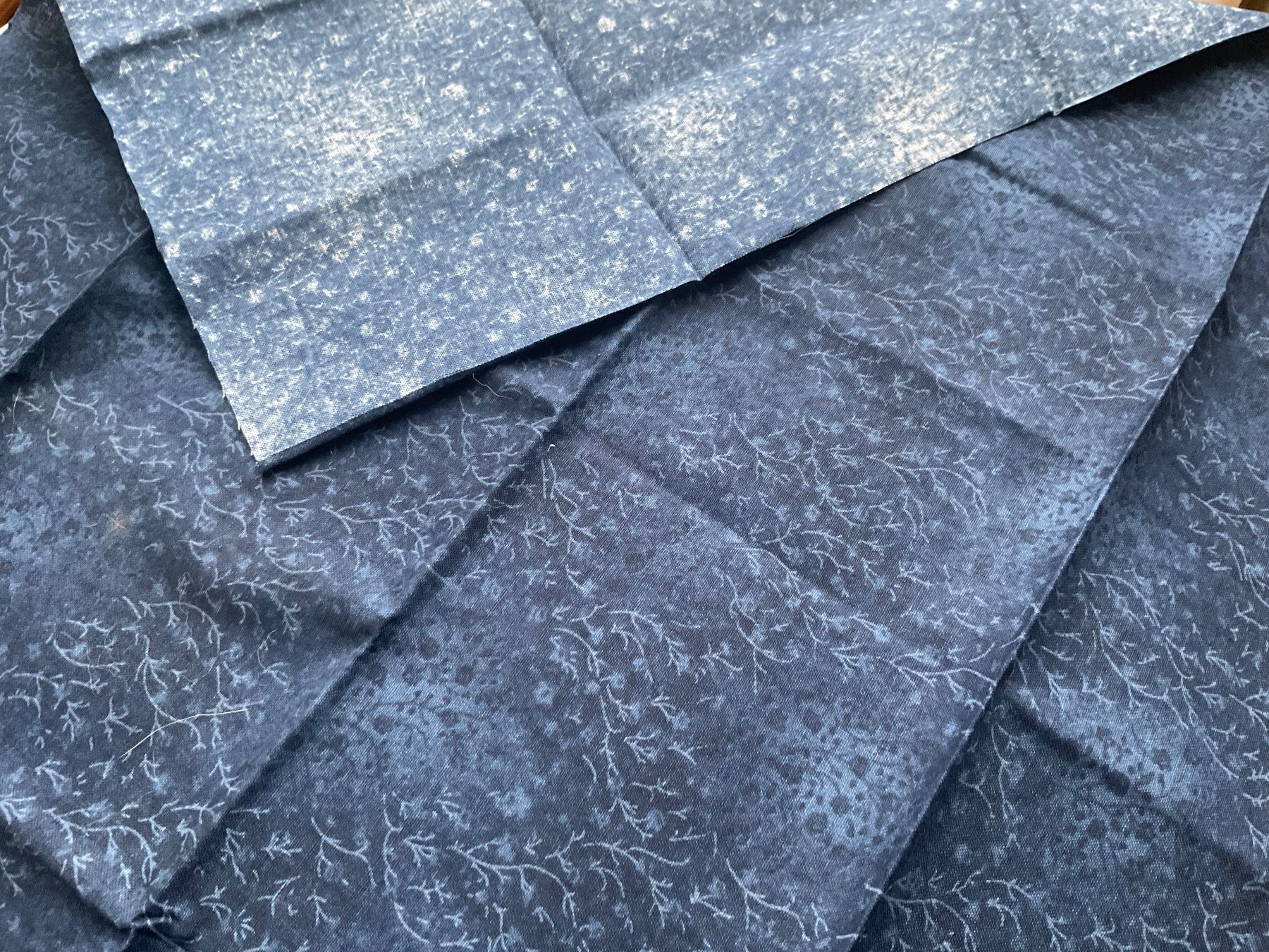 Tessuti: Stoff Stoffabschnitte Baumwolle Made in India VERSAND 10.- – Nuovo (secondo la descrizione) da Aarau venduto da Galaktos 3