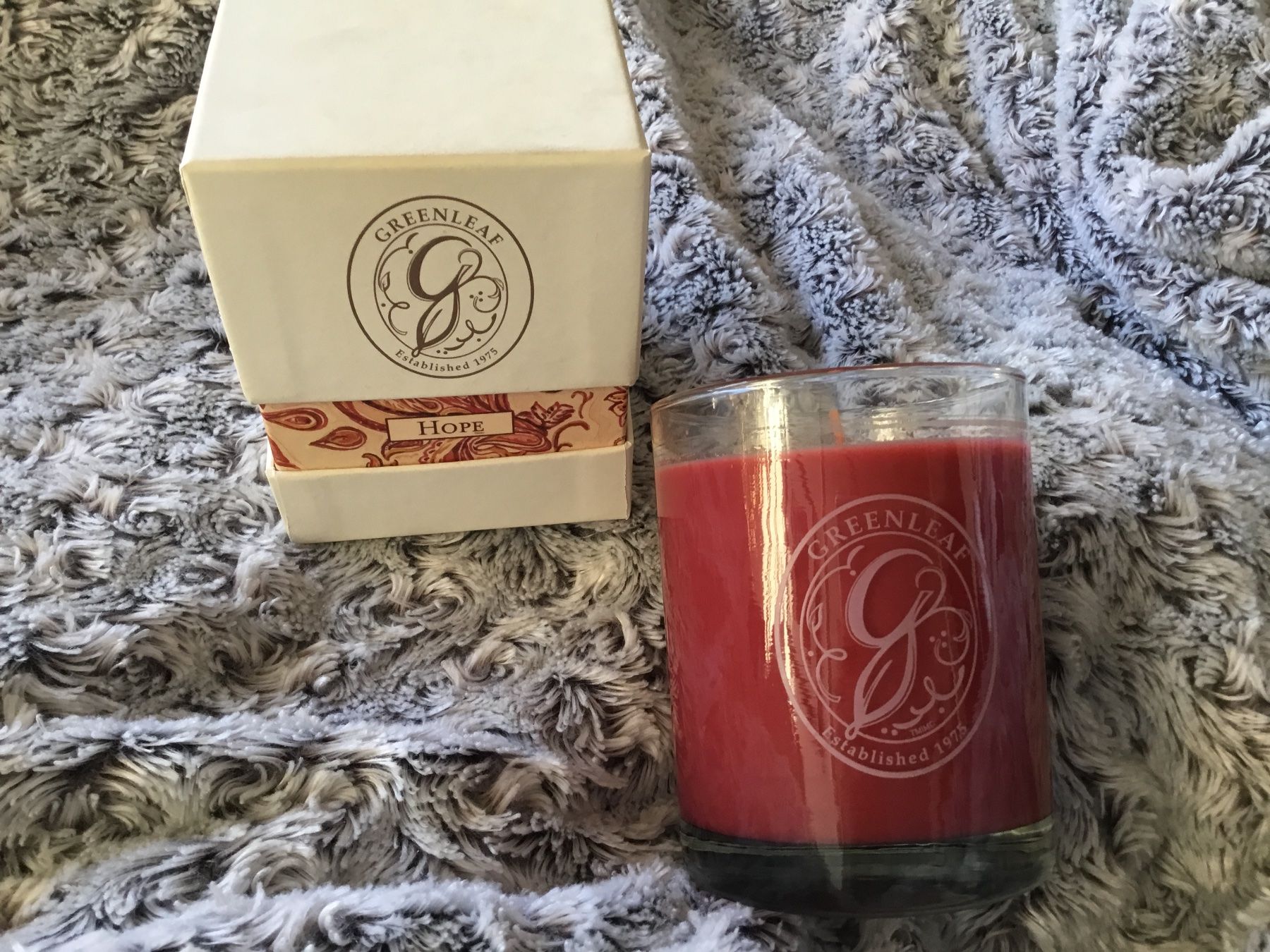 Candele: Bougie parfumée Greenleaf Hope – Nuovo e nell'imballaggio originale da Le Landeron venduto da nic_8hd5