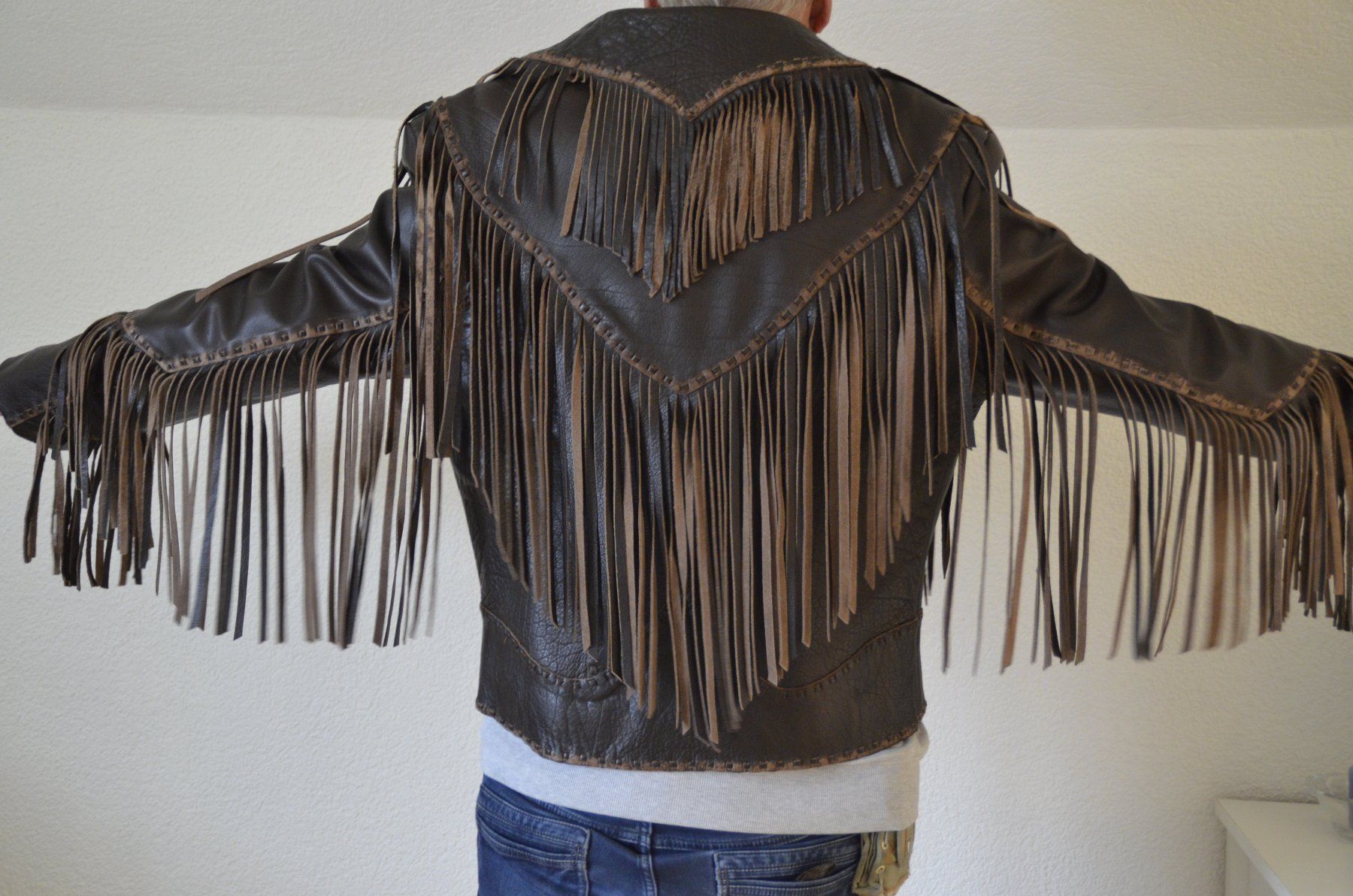 Giacche: Fransenlederjacke – Usato da Schmerikon venduto da Indio75 4