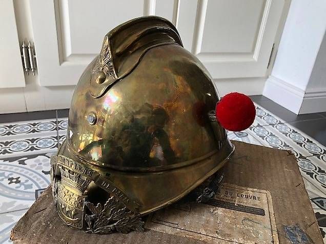 Pompieri: Feuerwehrhelm aus Paris, um 1910 – Usato da Wettingen venduto da voulot 1