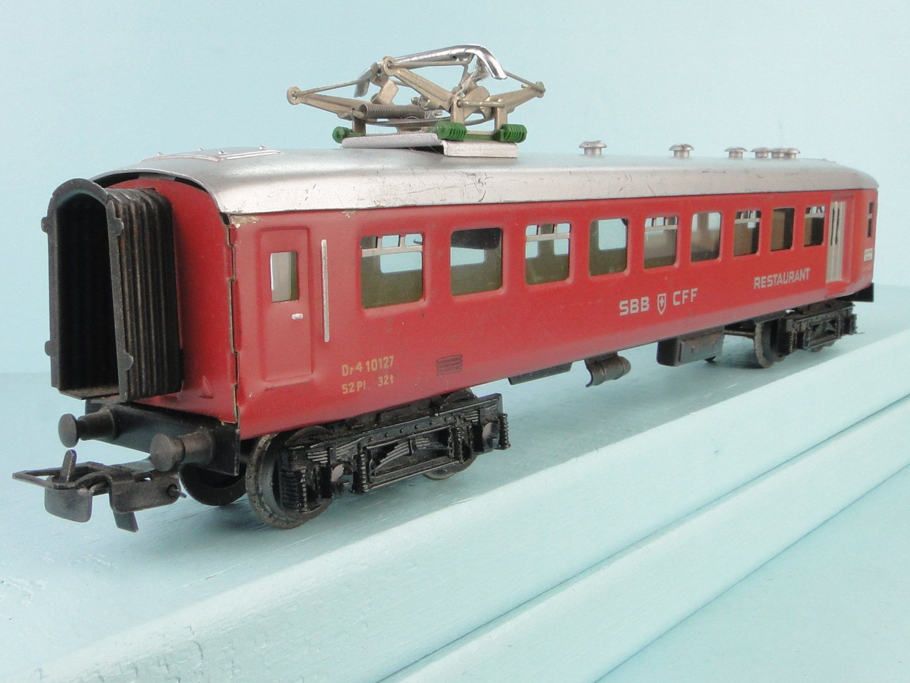 Märklin Modelleisenbahnen: Märklin 4035 SBB Restarantwagen  BLECH – Neu (gemäss Beschreibung) aus Bülach von cann11 4