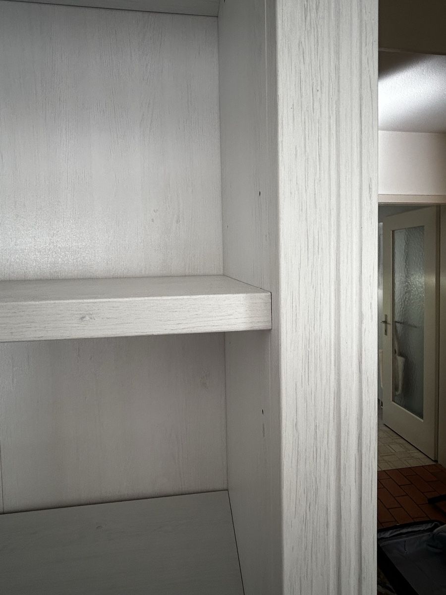 Scaffali: Tall White Bookshelf with Five Adjustable Shelves – Usato da Zürich venduto da pia_yjd6 1