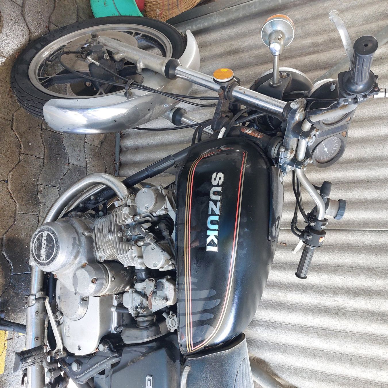 Suzuki Strada: SuzukiGS 550 – Usato da Zürich venduto da GMU3