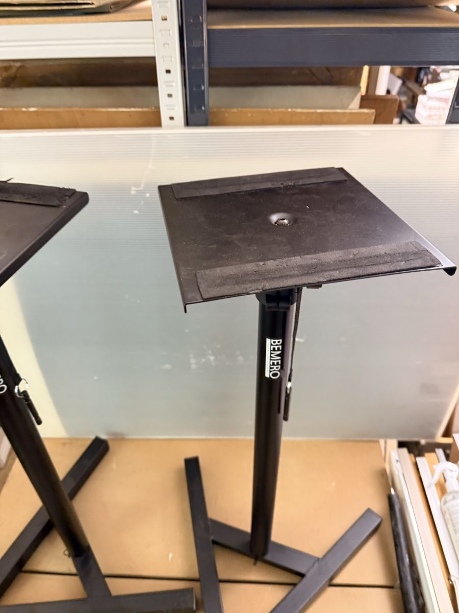 Altro in Decorazioni & Accessori: Bemero Studiomonitorstativ Paar schwarz – Usato da Solothurn venduto da NUVICO 1
