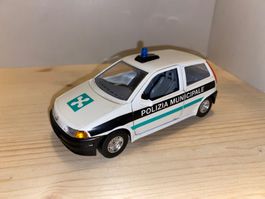 Fiat Punto (Typ 188) 1/24 Polizia Municipale