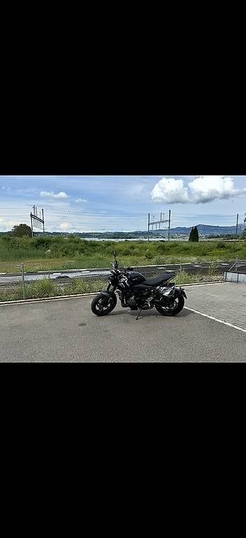 Strada: Triumph Trident 660 - 1700km, ab Service & MFK – Usato da  venduto da  1