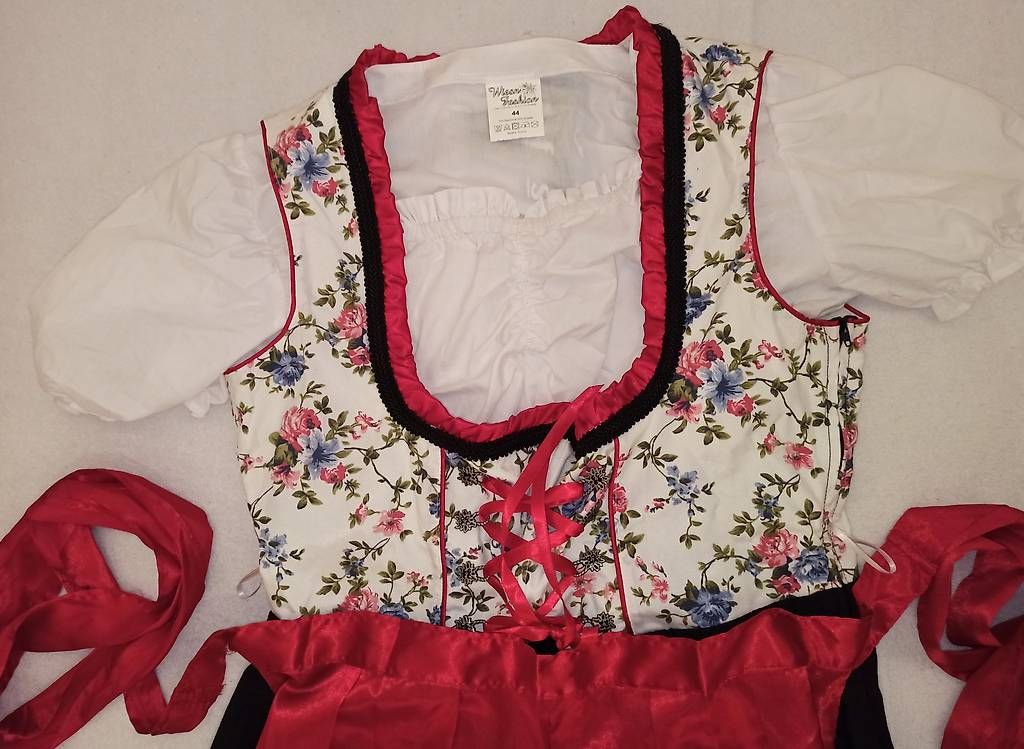Vestiti: Oktoberfest-Damenkleid – Usato da Ettenhausen TG venduto da MayTG 2