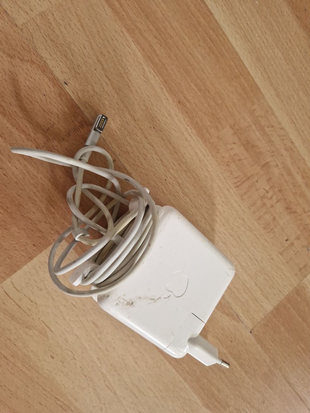 Apple Chargeur: MACBOOK LADEGERÄT – D'occasion à Zürich par Arianco 1