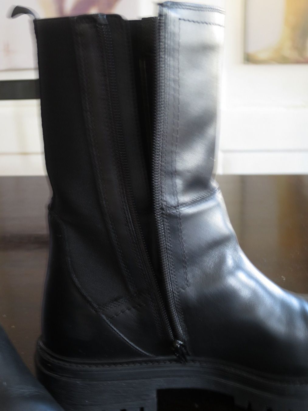 Geox Scarpe da donna: Geox Stiefel schwarz Gr. 40/40.5 – Usato da Beromünster venduto da Balibon 2