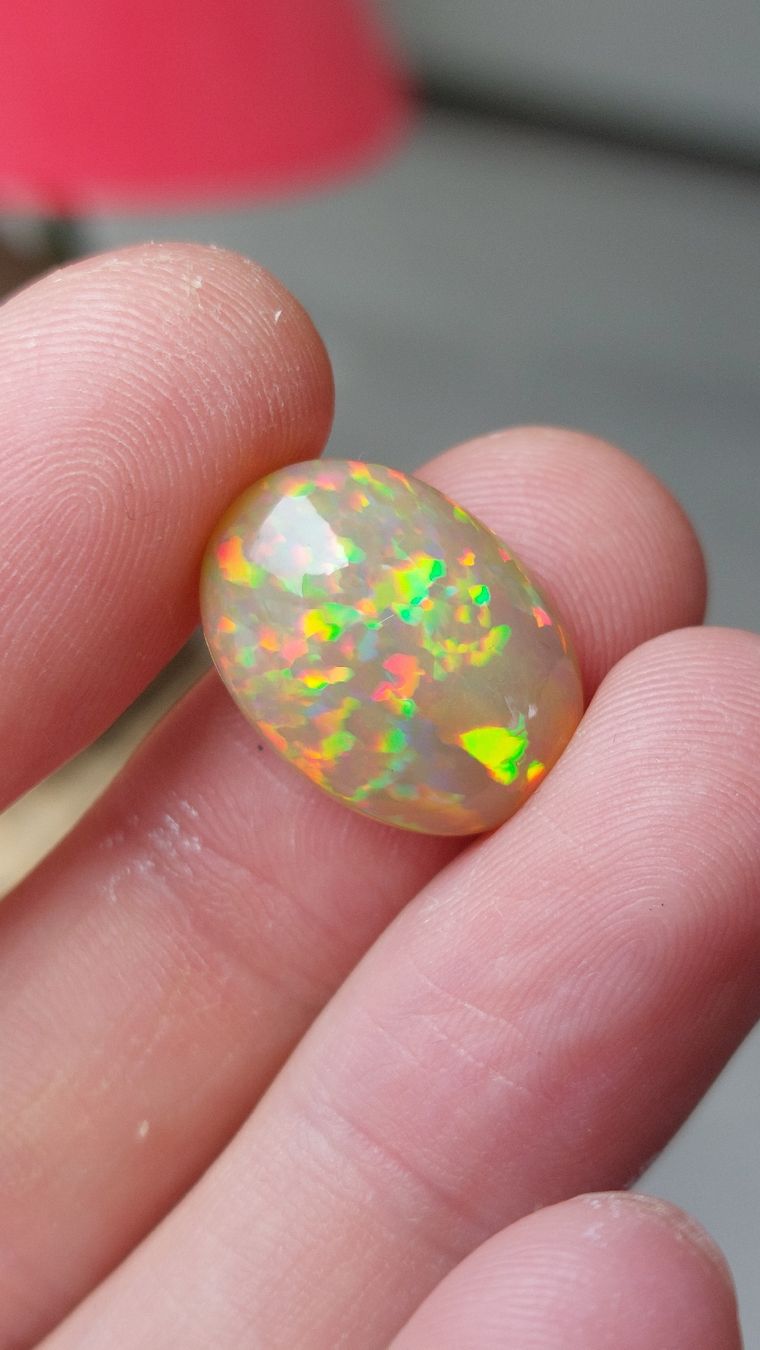 Pietre preziose: 8 ct Opal Welo – Nuovo (secondo la descrizione) da Bévilard venduto da Yougems 2