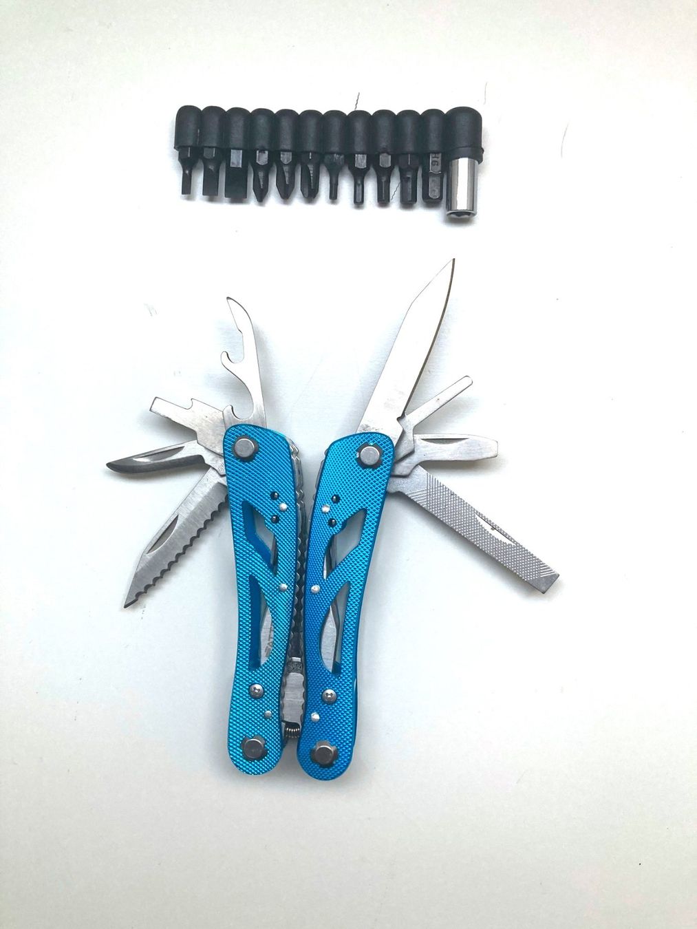 Tous les outils: Multitool Multifunktionswerkzeug mit Steckschlüsseln – Neuf avec emballage d'origine à Volketswil par Aphro99 3