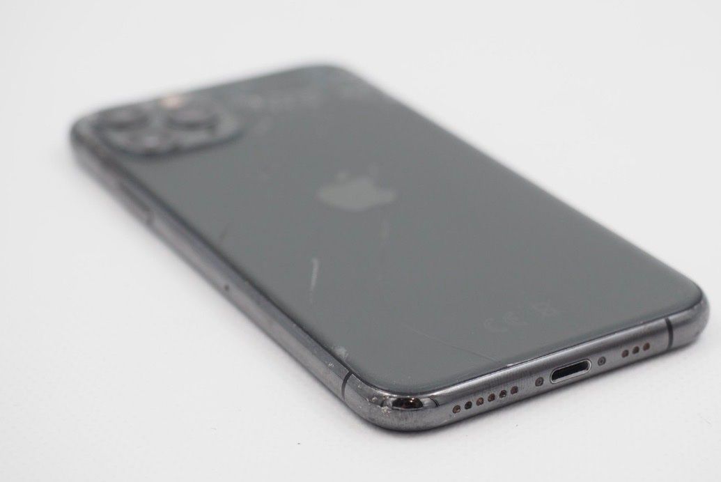 Apple Handys / Smartphones: APPLE iPhone 11 Pro iCloud gesperrt – Defekt aus Luzern von Waince786 4