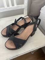 Plateau Sandalen Riemchen 40