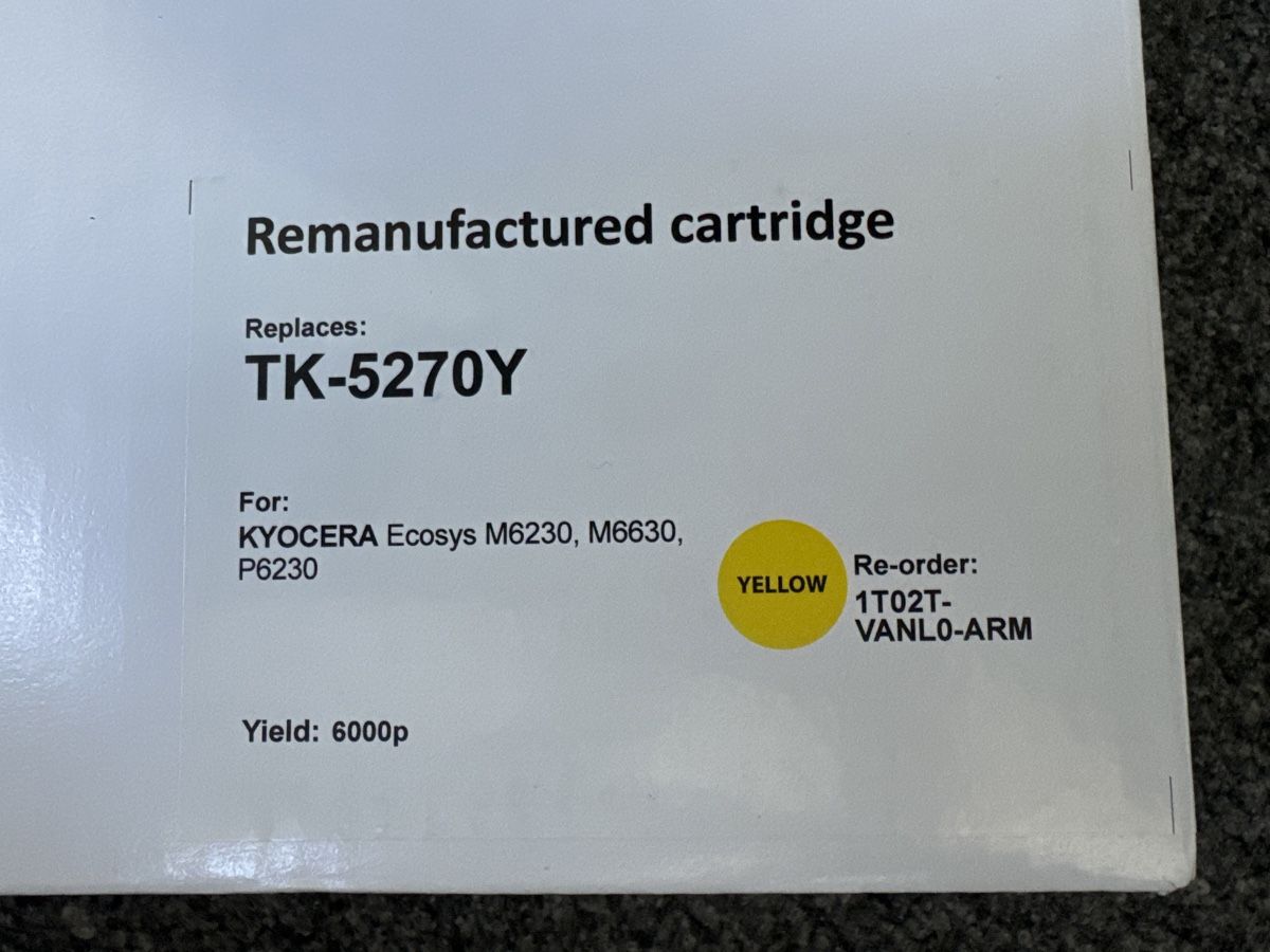 Kyocera Cartucce per stampanti & toner: Toner TK-5270Y – Nuovo e nell'imballaggio originale da Wermatswil venduto da angre 1