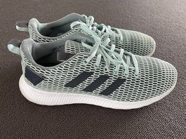 Adidas Sneaker 
