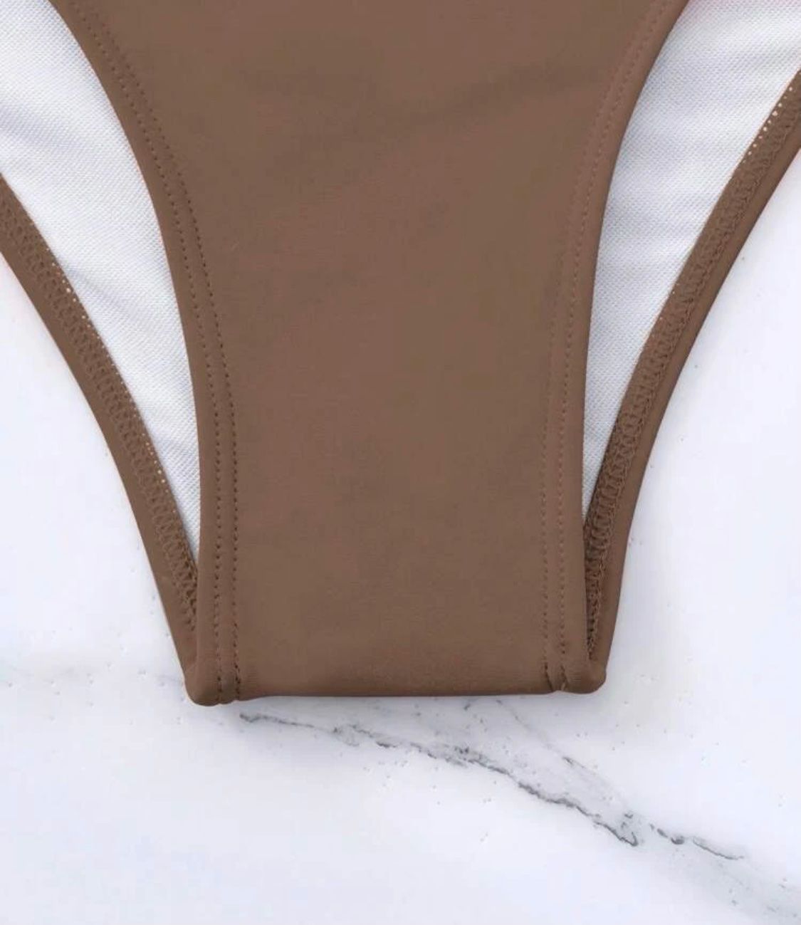 Costumi da bagno & Bikini: BIKINI - EINSCHULTRIG - BRAUN/BEIGE - GRÖSSE XL - NEU – Nuovo e nell'imballaggio originale da Buchs AG venduto da fischli610 3