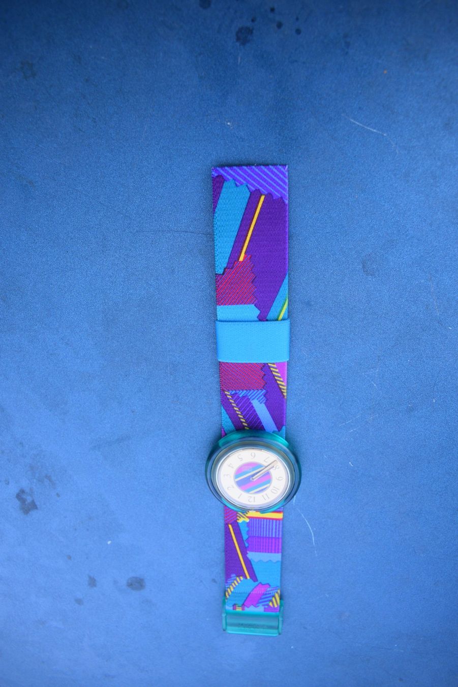 Swatch Orologi: O. Pop Swatch neu 1990 – Nuovo e nell'imballaggio originale da Brügg BE venduto da Aristotolius 1
