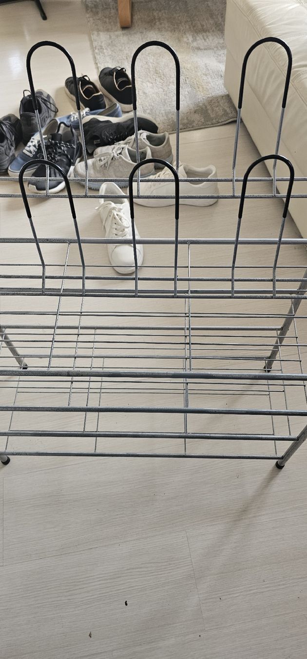 Scaffali: Schuhgestell – Nuovo (secondo la descrizione) da Aadorf venduto da Uranus66 1
