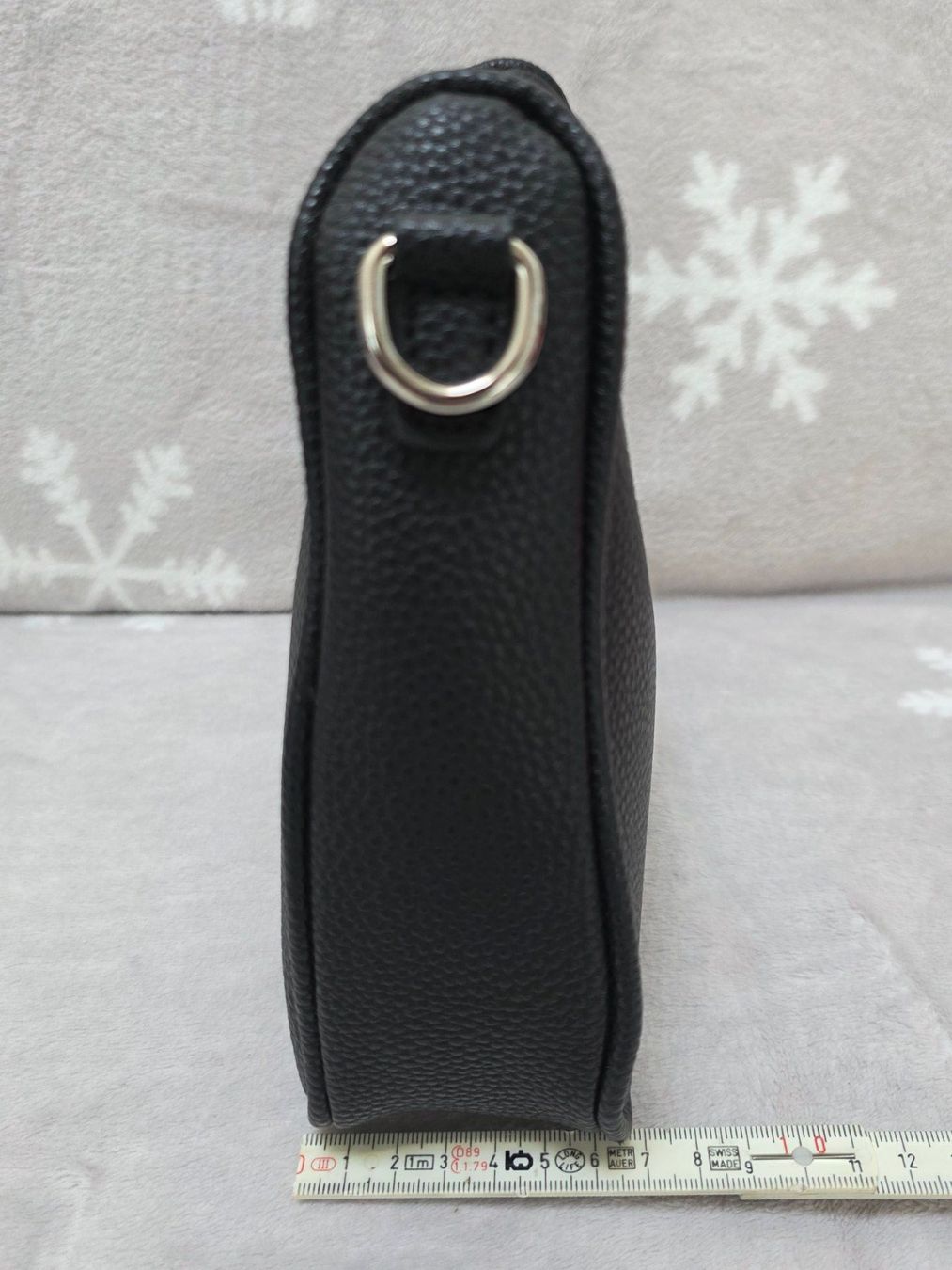 Borse da donna: Handtasche in Schwarz CHICOREE – Usato da Steffisburg venduto da ang_7fcj 5