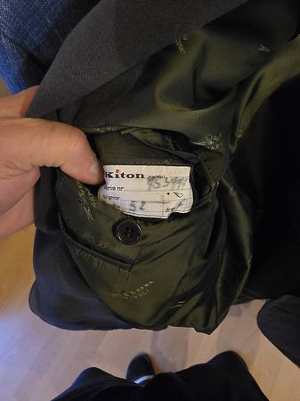 Kiton Veston