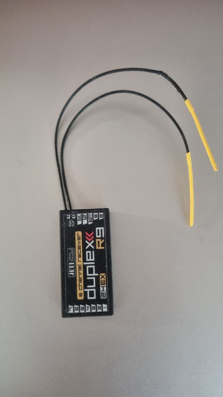 Jeti Receiver: JETI duplex R9 – Gebraucht aus Altenrhein von Roduner