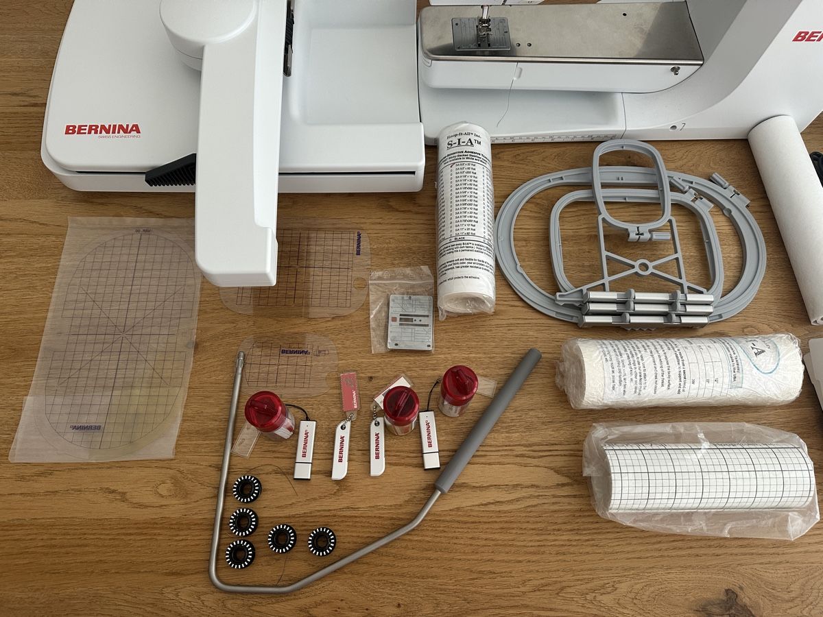 Bernina Macchine da cucire: Bernina B720 inkl. Stickmodul und Zubehör – Usato da Schaffhausen venduto da pinca19 8