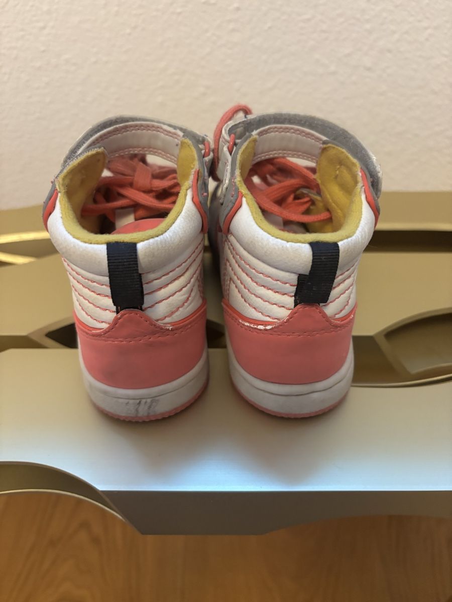 Gap Scarpe per ragazze: Coole Turnschuhe von GAP, Grösse 28 – Usato da Zürich venduto da Aapitz 2