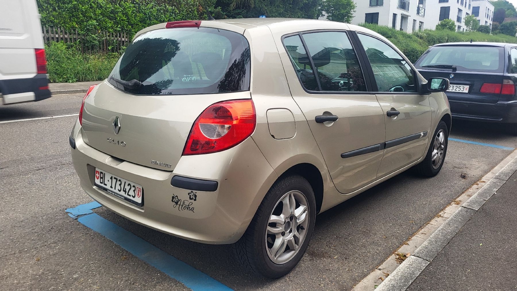 Renault Automobili: Renault Clio ab 1.- Franken mit REST-MFK – Usato da Münchenstein venduto da Flachschraube 3