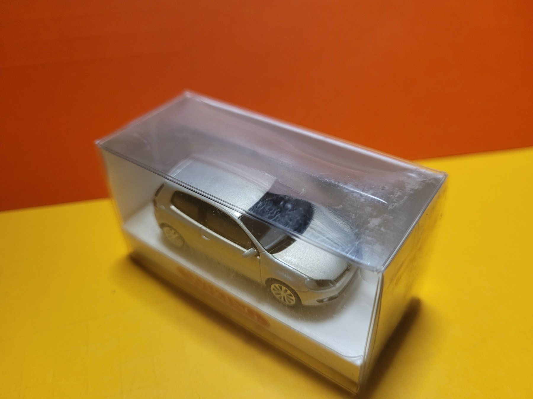 Volkswagen Modellini d'auto: VW Golf VI 1:87 Wiking – Nuovo e nell'imballaggio originale da Domdidier venduto da Bimbo57 2