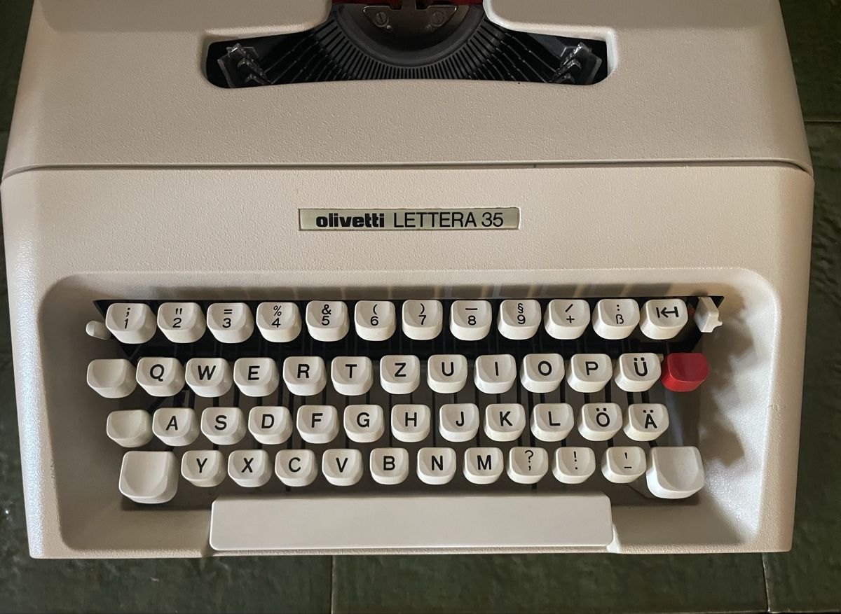 Olivetti Schreibmaschinen: Olivetti Lettera 35 – Gebraucht aus Altstätten SG von Nik2009 1