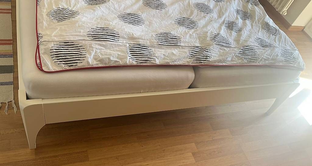Letti: Bettrahmen 160x200 – Usato da Basel venduto da Eidechse32 1