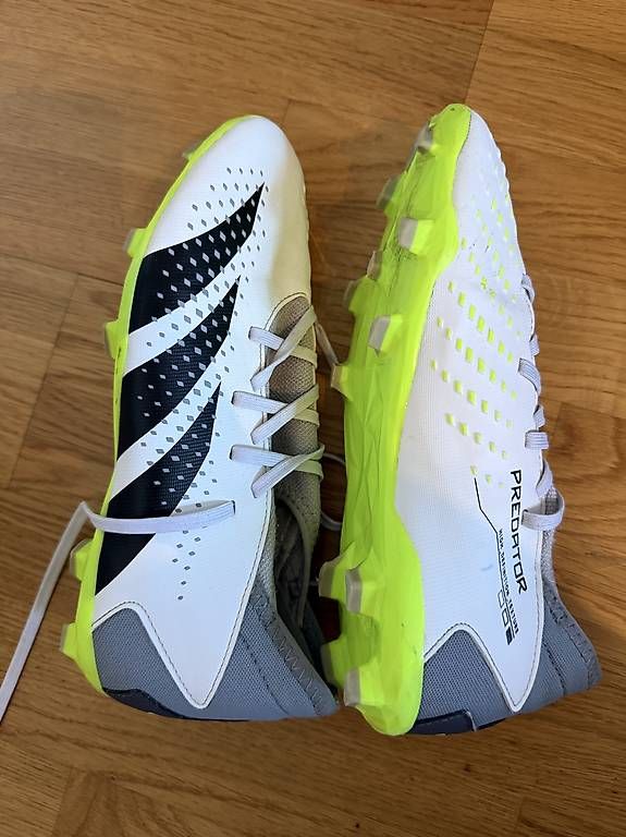Chaussures garçon: Fussballschuhe 38.5 – D'occasion à Basel par momo.st 3