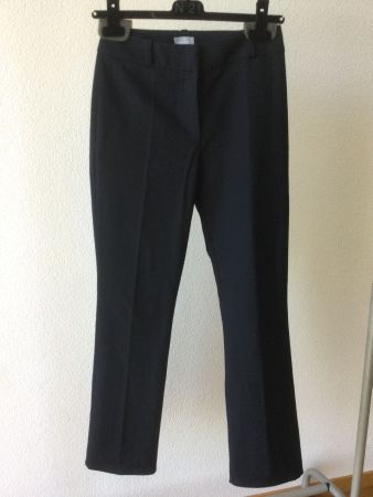 Damen schwarze Hose, Gr 36