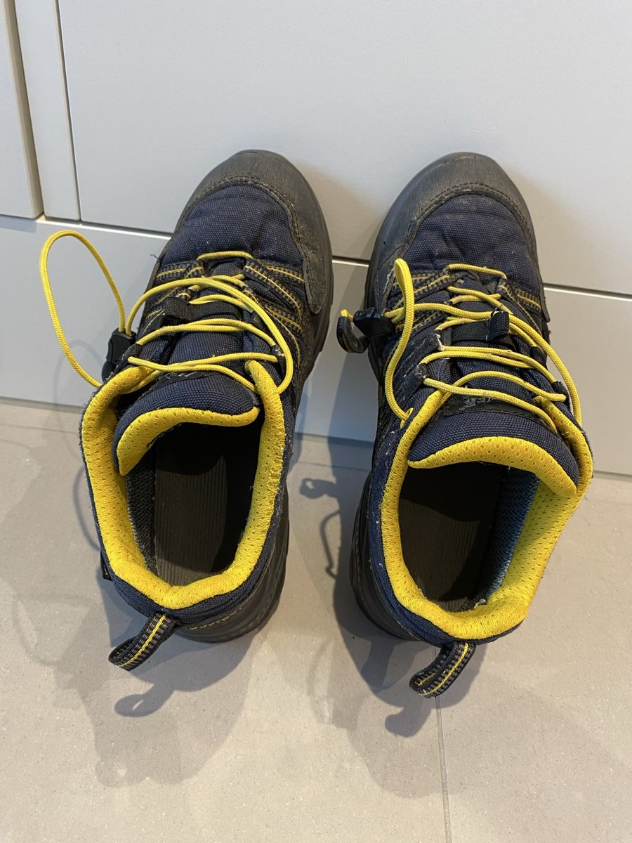 Landrover Schuhe für Jungen: Trekkingschuhe Landrover gr.34 – Gebraucht aus Freienwil von dia_9sqy 1