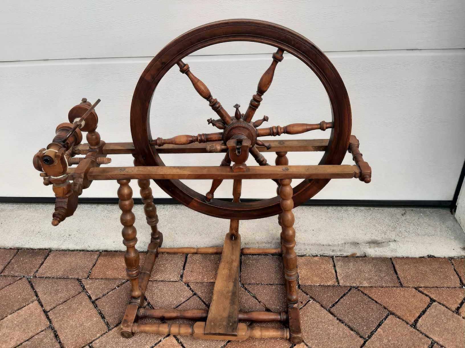 Spinnräder: Spinnrad – Gebraucht aus Rickenbach BL von Oktober68 5