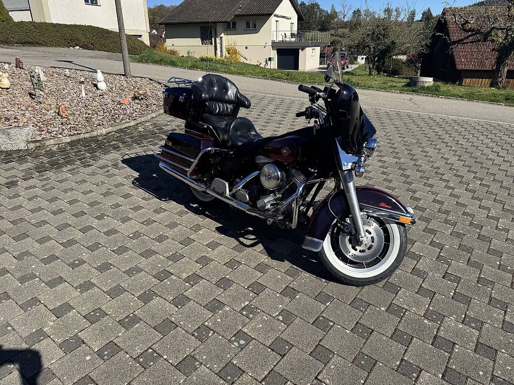 Touring: Harley Davidson FLHT 1350 Electa Glide – Usato da Seewen SO venduto da Muggi3 3
