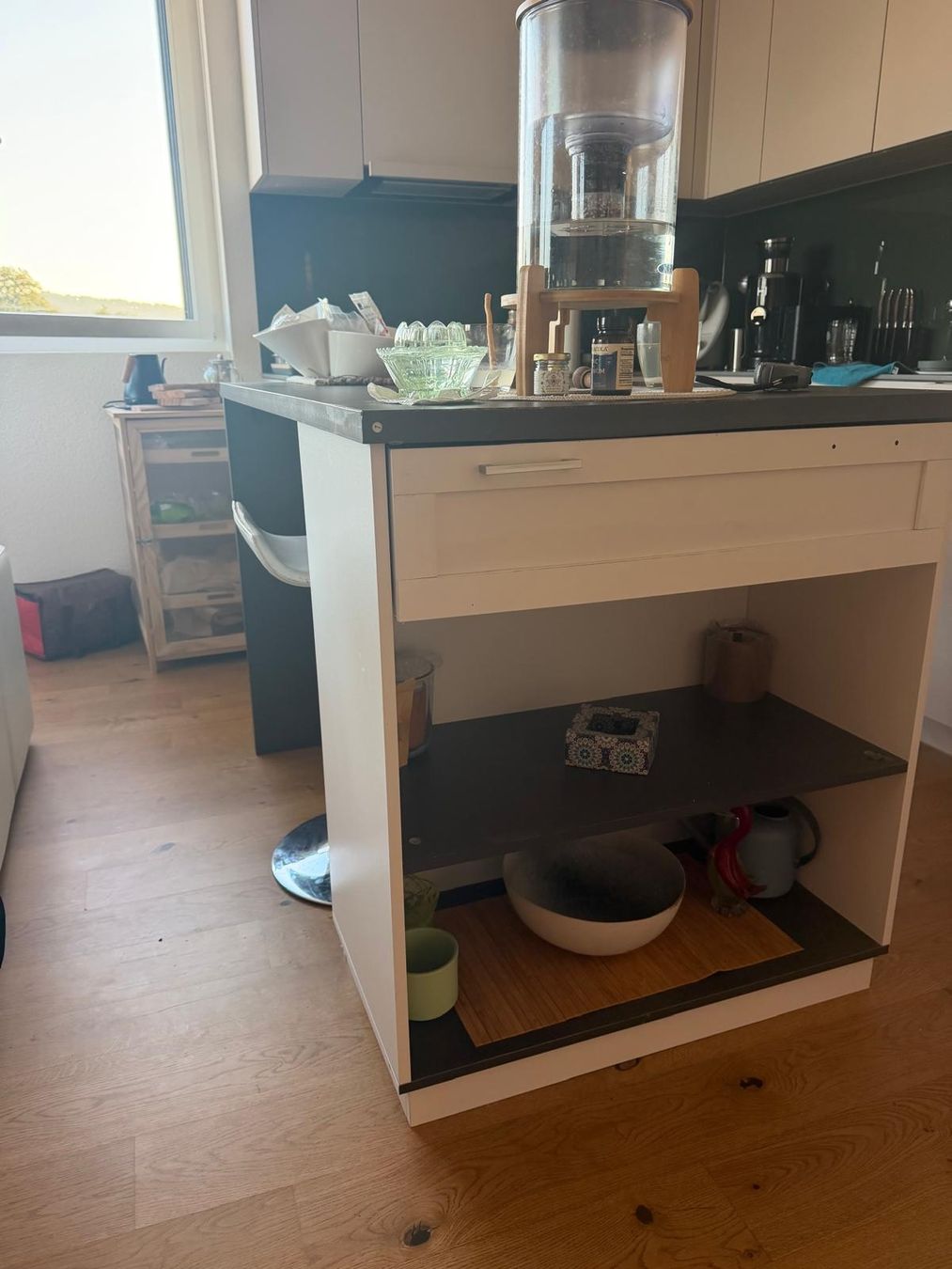 Tischset: Modernes Bartisch-Set (Anthrazit) & 2 Barhocker – Gebraucht aus Siebnen von sta_x7zz 5