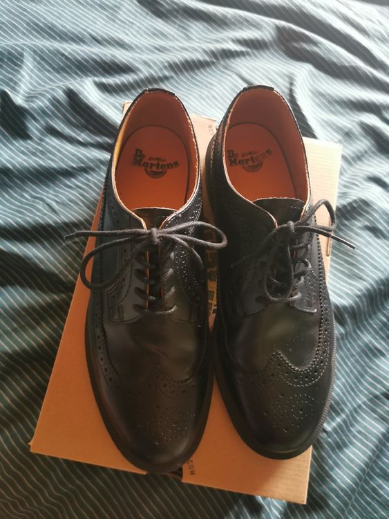 Dr. Martens basse style Richelieu 43 Kaufen auf Ricardo