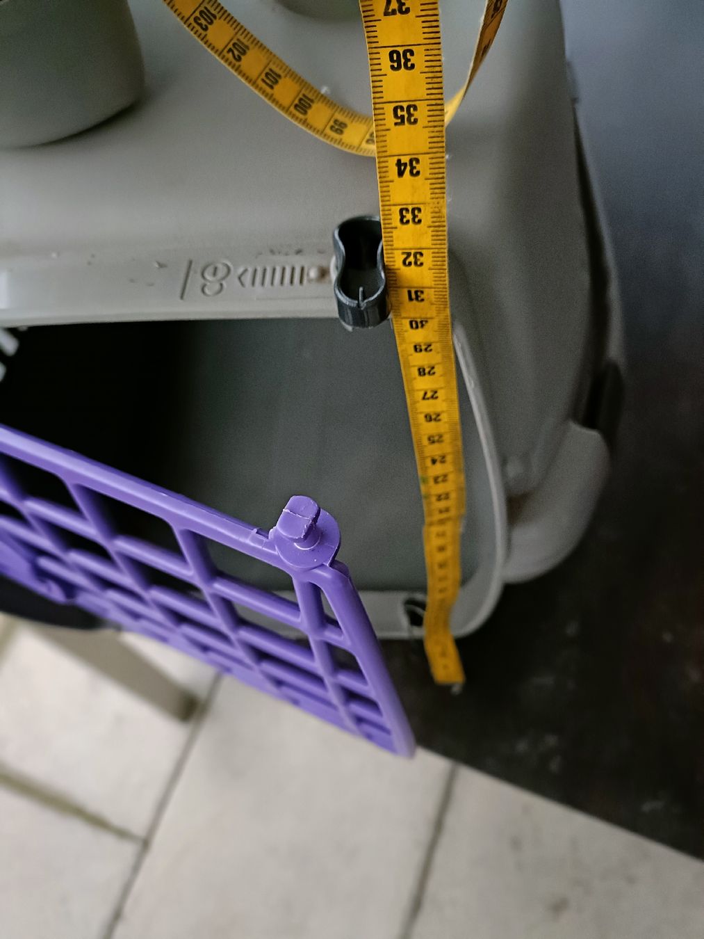 Gabbie, trasporto & Sicurezza: Transportbox /-Kiste Katzen plus Versäub. – Usato da Gossau SG venduto da scania1509 1