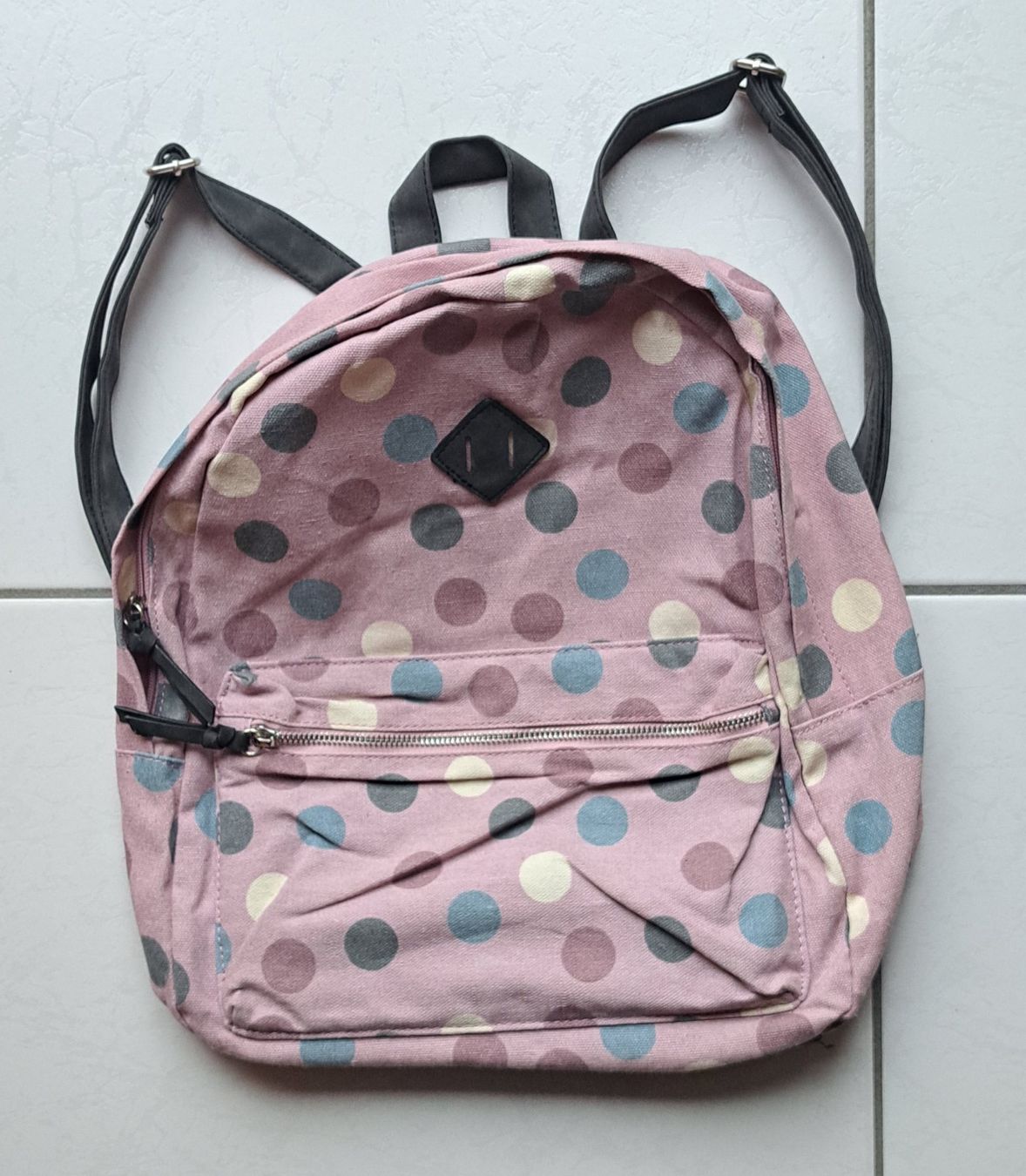 Borse & Zaini: Kleiner Rucksack rosa – Usato da Küssnacht am Rigi venduto da AutoVilla
