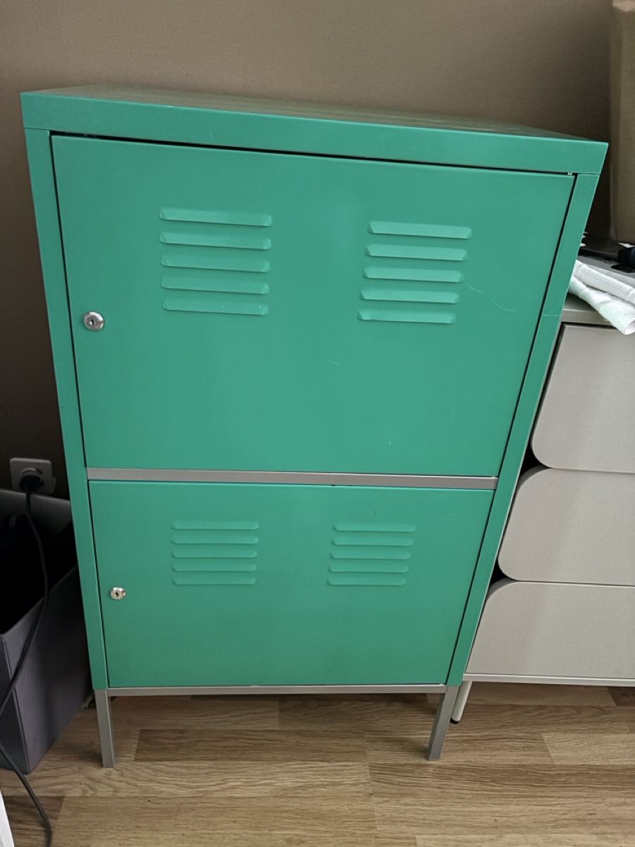 Armadi: Containerschrank aus Metall grün  – Usato da Zürich venduto da wie_p6fw